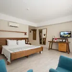 Dedeminn Marina 3*