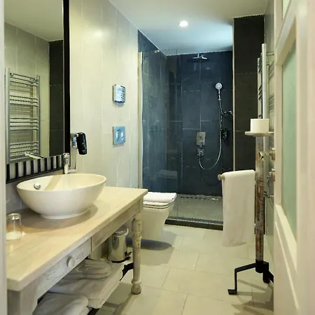 فندق Dedeminn Marina 3*