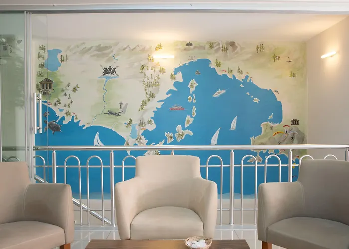 Dedeminn Marina Hotel