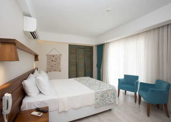 Hotel Dedeminn Marina 3*