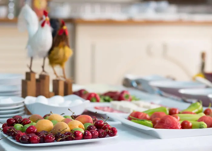 Dedeminn Marina Hotel