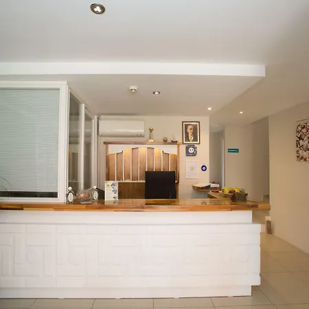 Dedeminn Marina Otel Göcek