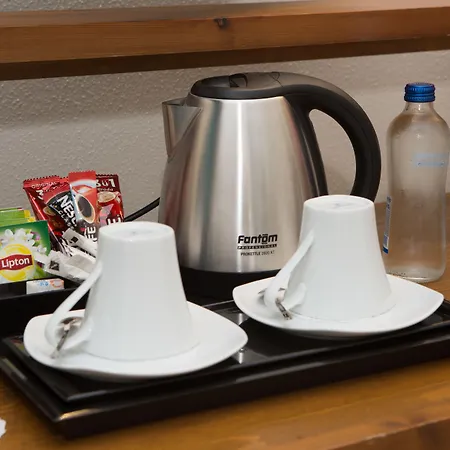 ホテル Dedeminn Marina