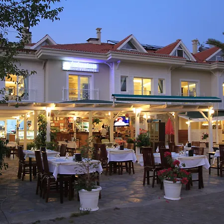 Ξενοδοχείο Dedeminn Marina 3*