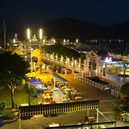 Dedeminn Marina ギョジェク