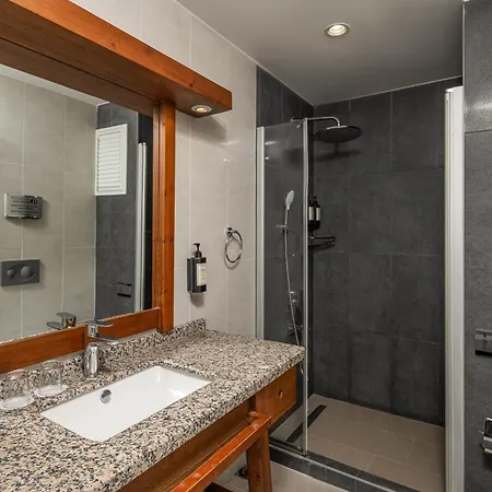 Hotel Dedeminn Marina 3*