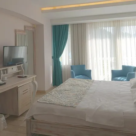 Szálloda Dedeminn Marina 3*