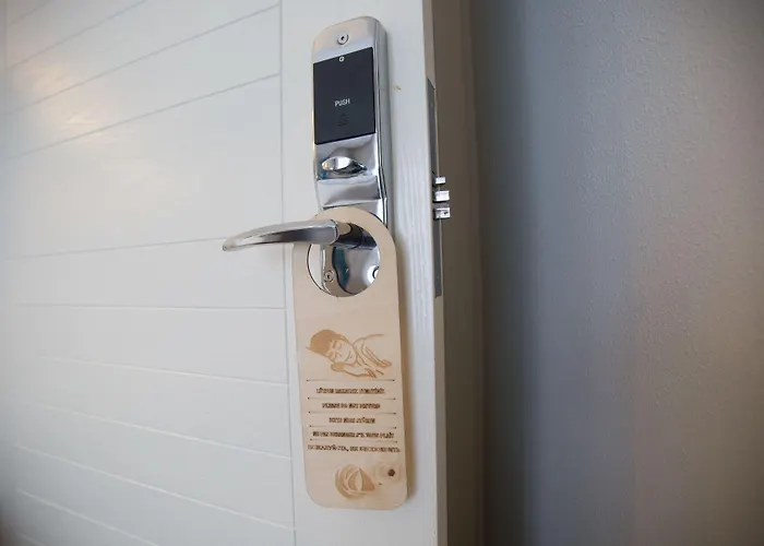 Hotel Dedeminn Marina