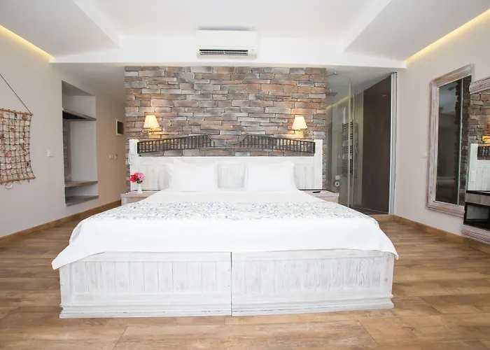 Hotel Dedeminn Marina