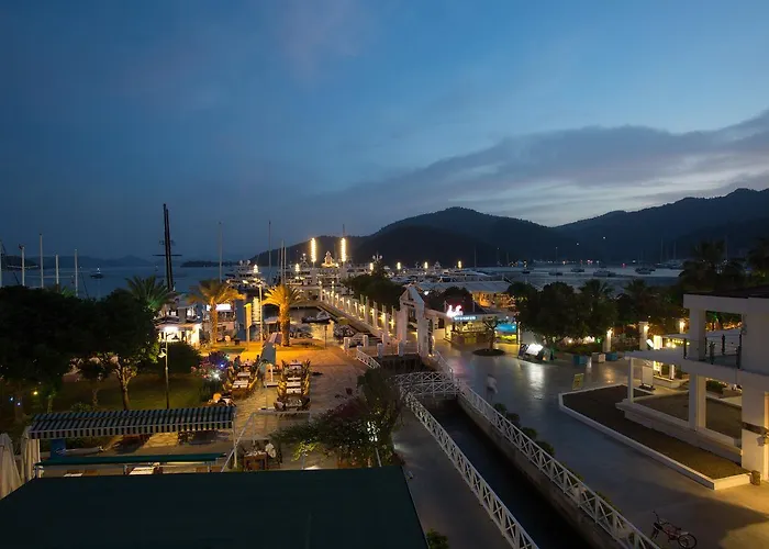 Hotel Dedeminn Marina 3*